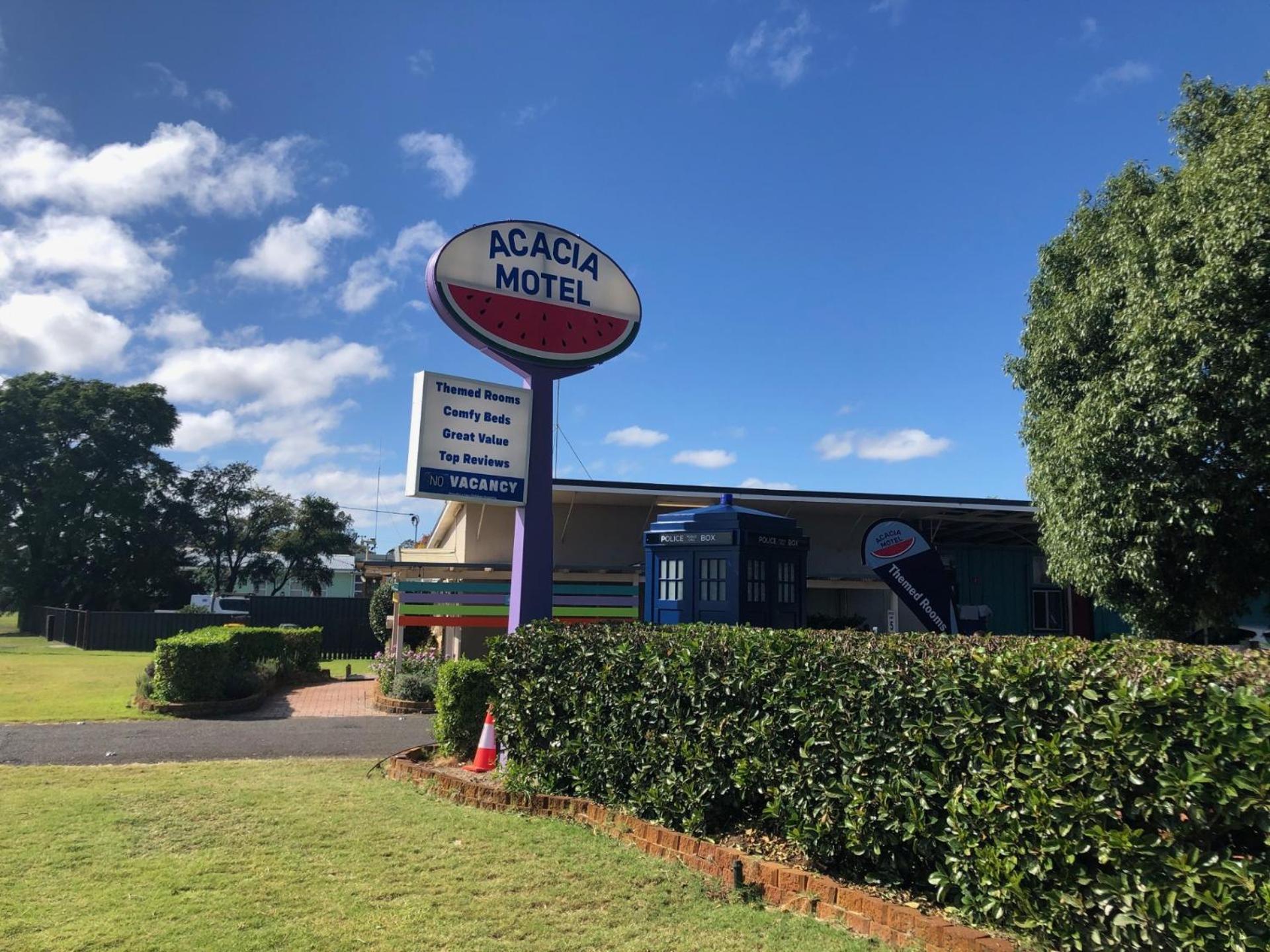 Acacia Motel Chinchilla Exterior photo